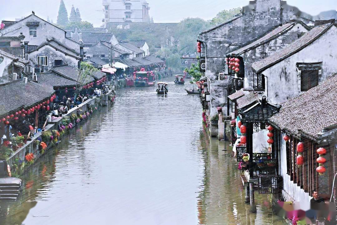 好朋友出轨，应该告诉他吗？游戏画面